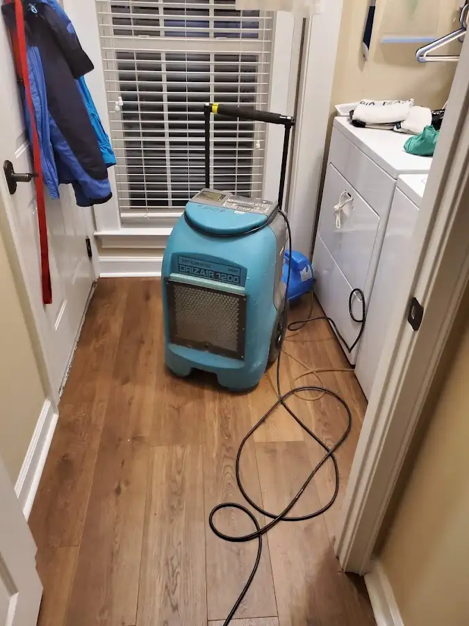 Commercial dehumidifier deployed for Flood Damage Cleanup in Atwater
